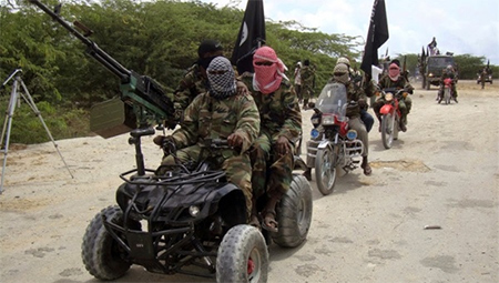 miembros del grupo terrorista Boko Haram El contingente de Chad frena el avance de Boko Haram en Camerún